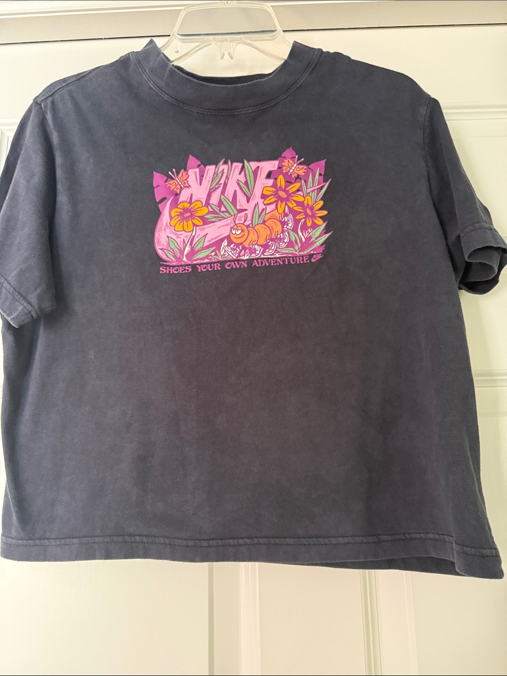 Nike Kids Graphic Tee - Charcoal with Pink Floral Print Size L. Adorable NWT